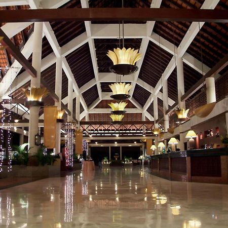 Le Grandeur Palm Resort Johor Кулай Екстериор снимка