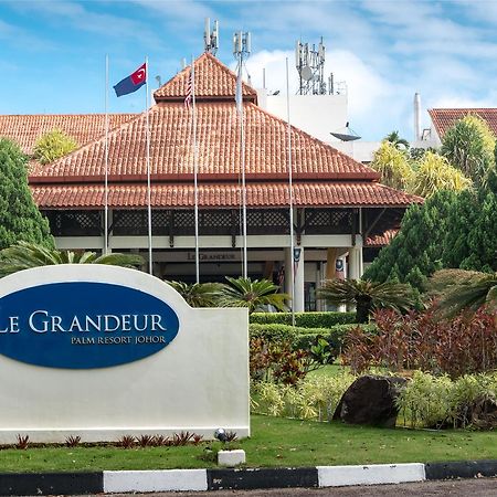 Le Grandeur Palm Resort Johor Кулай Екстериор снимка