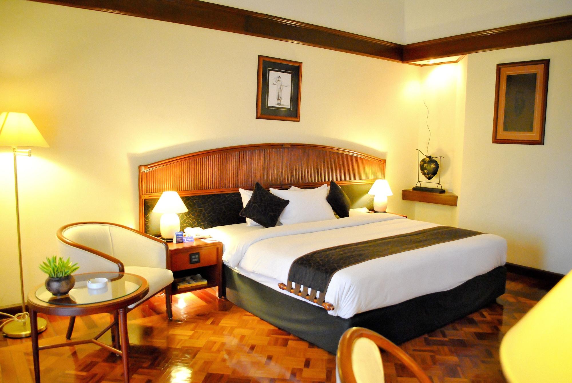 Le Grandeur Palm Resort Johor Кулай Екстериор снимка