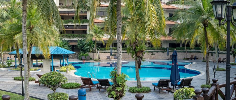 Le Grandeur Palm Resort Johor Кулай Екстериор снимка