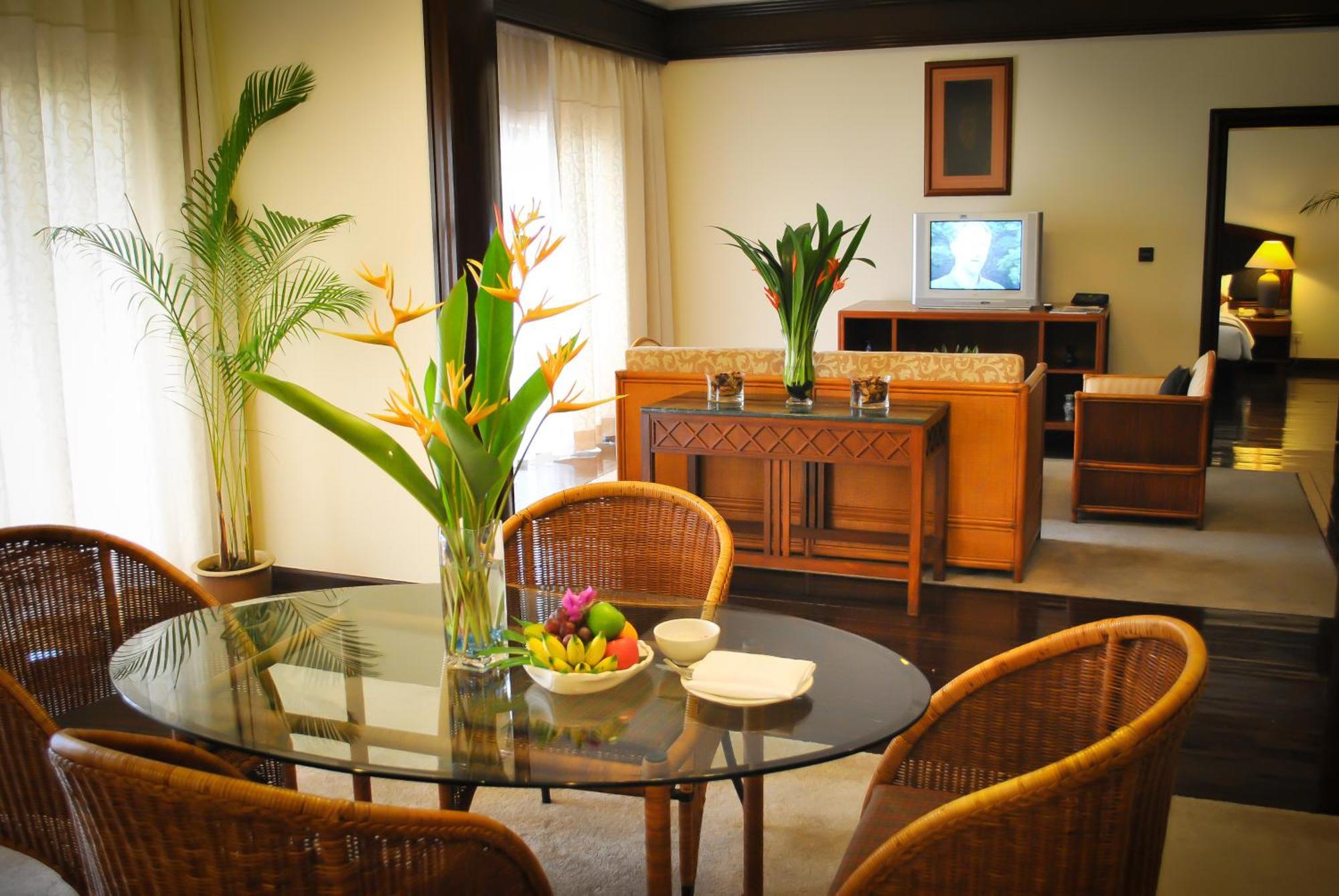 Le Grandeur Palm Resort Johor Кулай Екстериор снимка